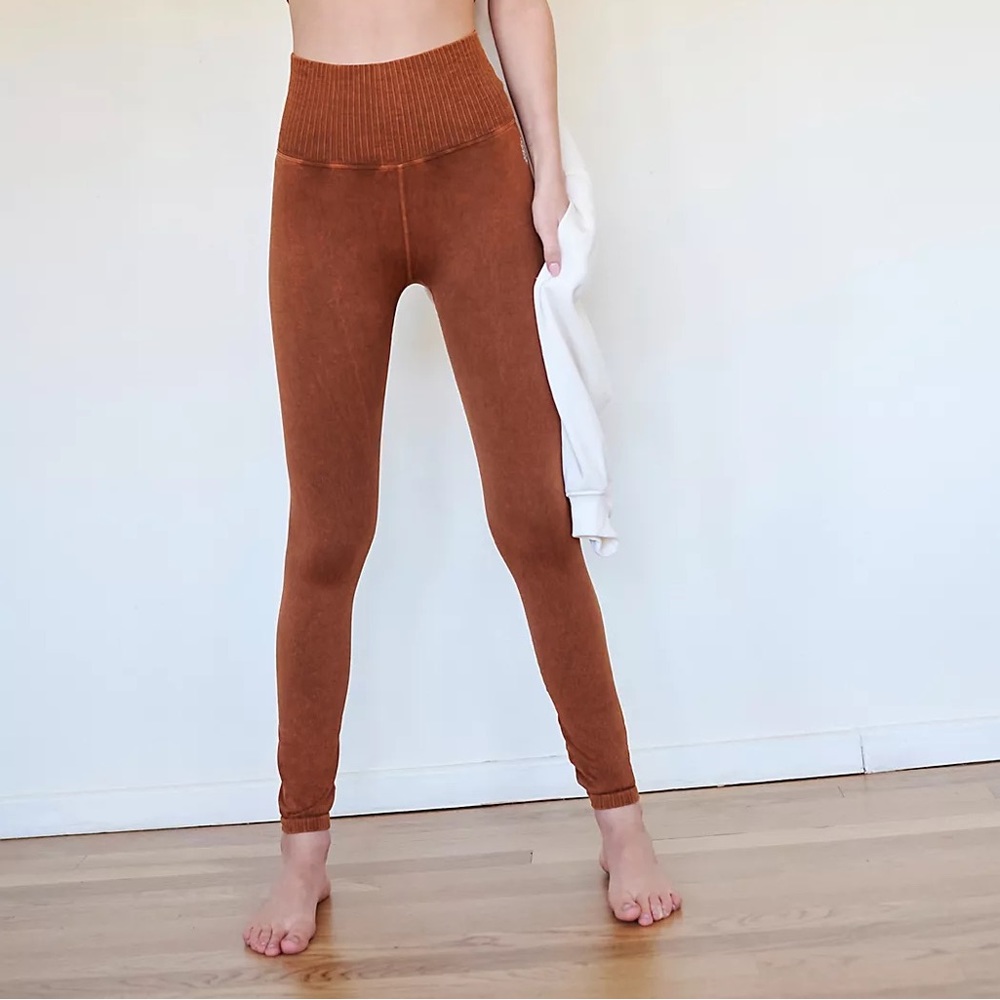 NEW Free People High-Rise 7/8 Length Good Karma Leggings Toasted Coconut $78